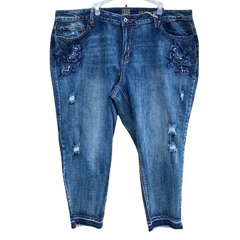 New! True Craft Embroidered Floral High Rise Hem Skinny Ankle Jean Size 24​ Plus